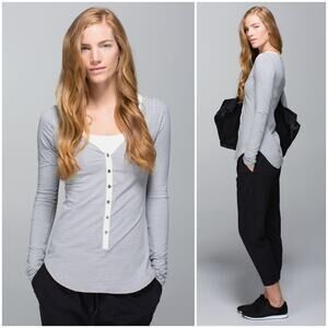 LULULEMON Awesoma Henley Sz 10 Hyper Stripe Heathered Slate Ghost (Gray/White)